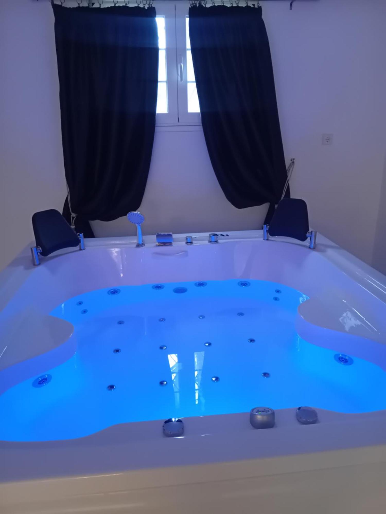Meteora Grande Luxury Suite & Spa Villa 칼람파카 외부 사진